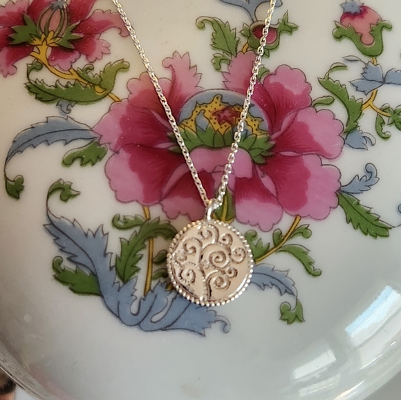 925 sterling silver tree of life necklace - Picture 3 of 8